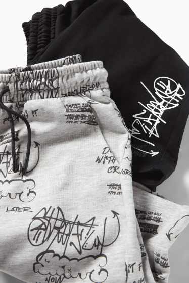 Copii - Băieți - Multipack 2 perechi - graffiti - pantaloni scurți de trening - gri / negru