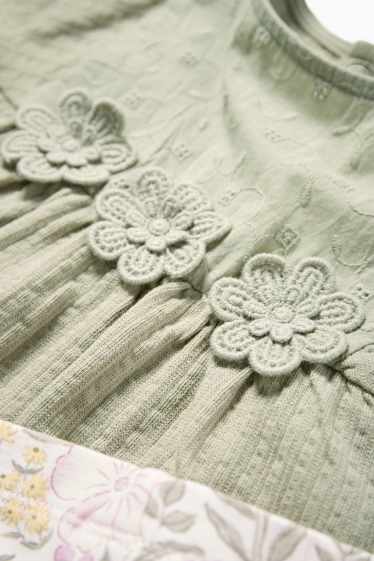 Baby Girls - Floral - crocheted baby outfit - 3 piece - green