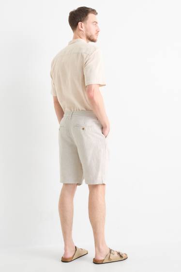 Herren - Shorts - Leinen-Mix - cremeweiss