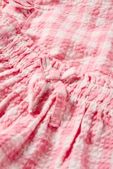 Bambine - Set - top, pantaloni in tessuto e scrunchie - 3 pezzi - a quadretti - bianco / fucsia