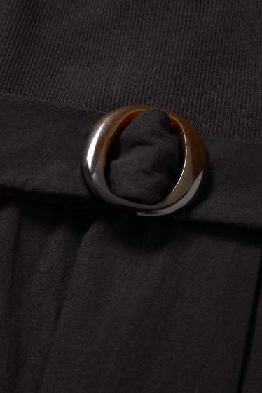 Femmes - Combinaison avec ceinture - noir