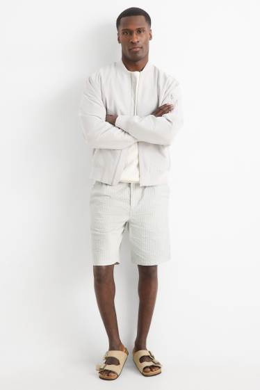 Herren - Shorts - weiss