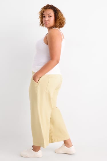 Femei - Pantaloni de stofă - talie înaltă - wide leg - galben