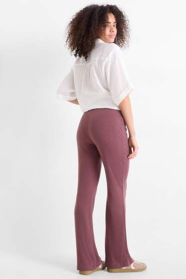 Femei - Straight leggings - reiați - bordo