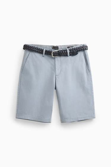 Herren - Shorts mit Gürtel - hellgrau