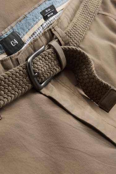 Herren - Cargo-Shorts mit Gürtel - braun