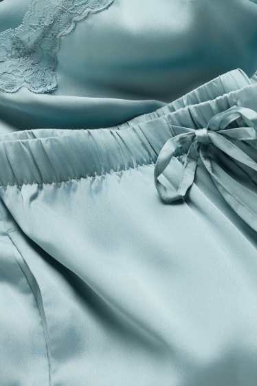 Femmes - Pyjama court - bleu clair