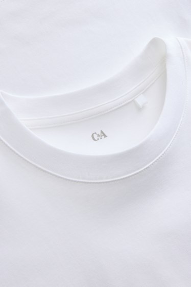 Women - Basic T-shirt - regular fit - white