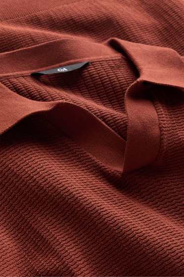 Heren - Gebreid poloshirt - relaxed fit - met structuur - bruin
