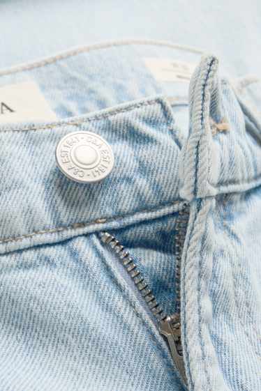 Hommes - Bermuda en jean - jean bleu clair