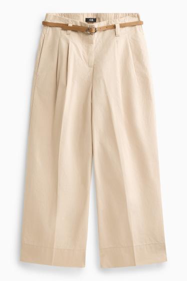 Femmes - Pantalon en toile court avec ceinture - high waist - wide leg - beige
