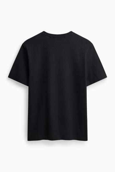 Men - T-shirt - regular fit - textured - black