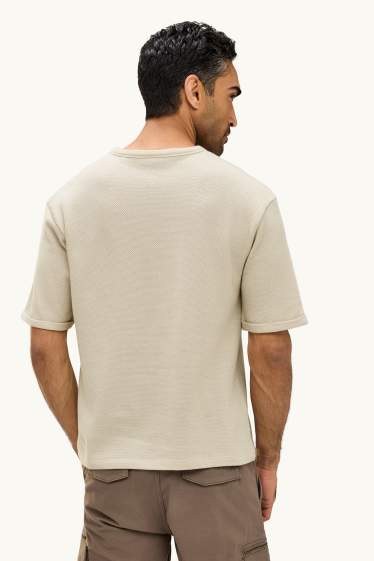 Hommes - T-shirt - relaxed fit - texturé - beige