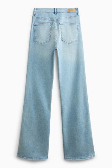 Damen - Flared Jeans - High Waist - LYCRA® - helljeansblau
