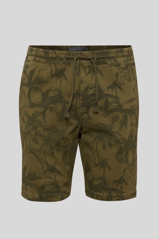 Men - Shorts - green