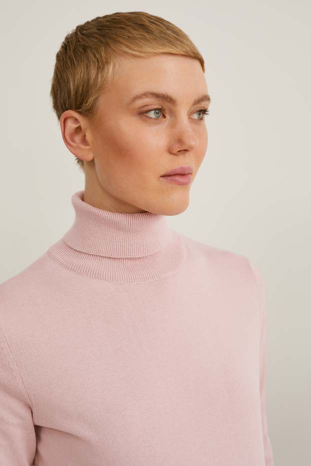 Women - Polo neck jumper - rose