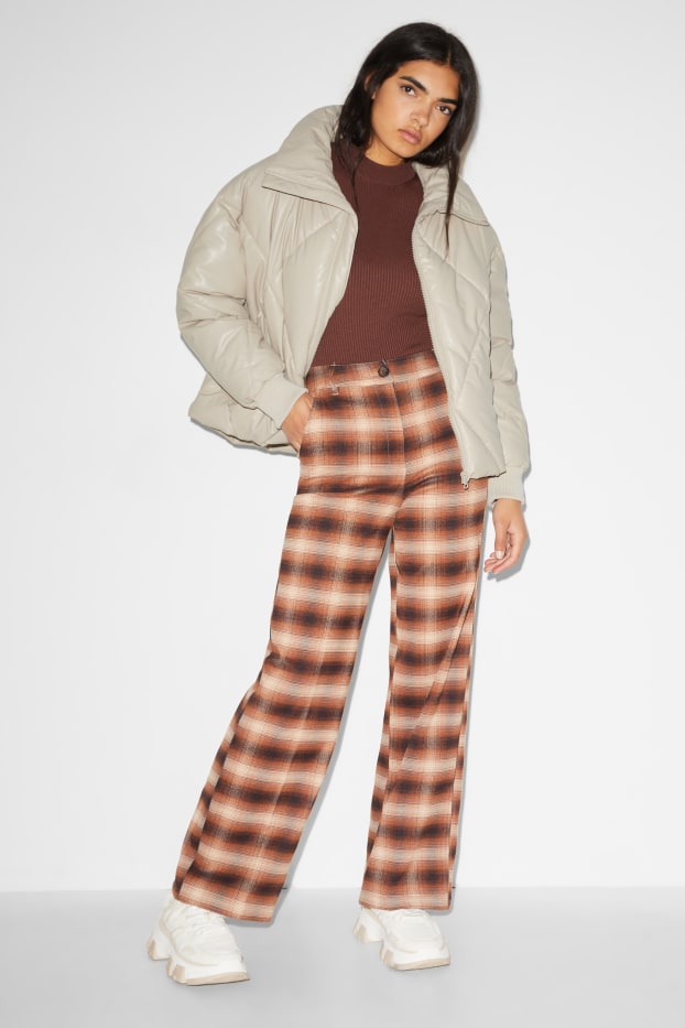 Dámské - Prošívaná bunda - imitace kůže - béžová-žíhaná