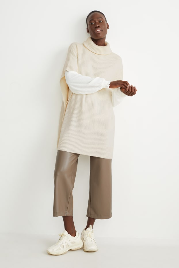 Femmes - Poncho de maille en cachemire mélangé - blanc crème