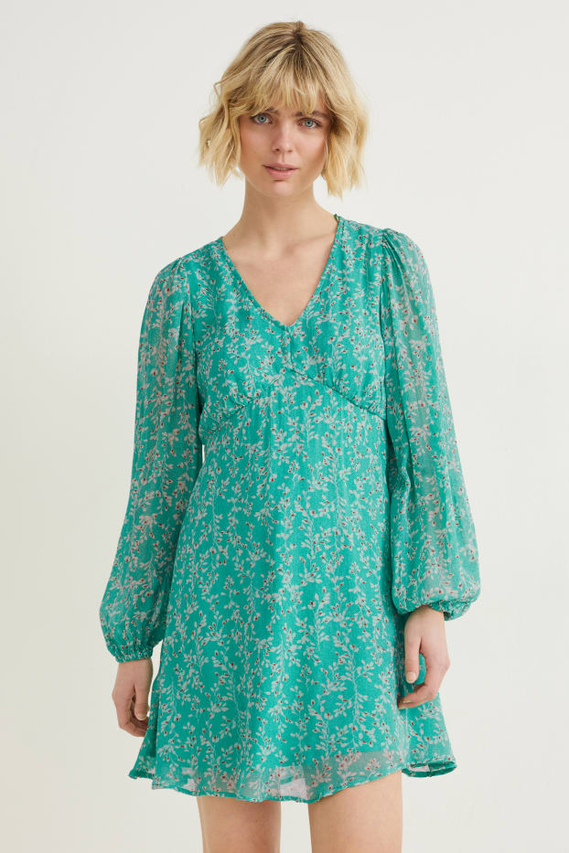 Women - Chiffon dress - light green