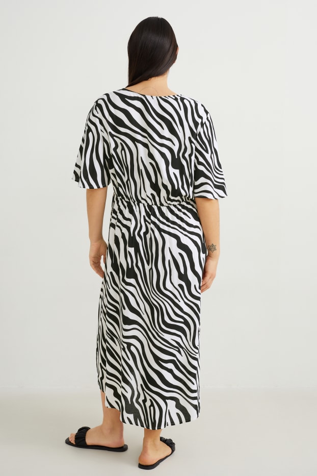 Women - Wrap dress - patterned - black / white