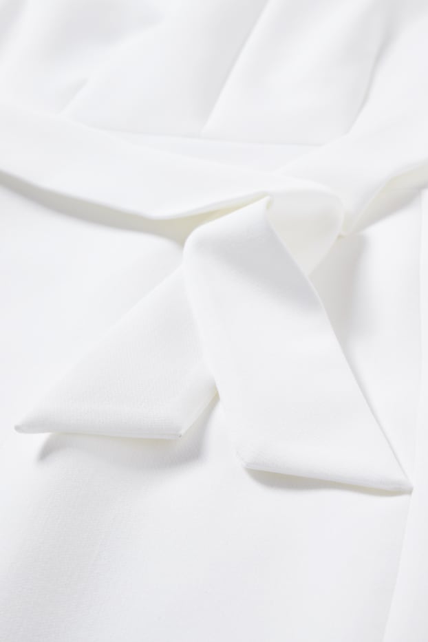 Women - Business dress - white