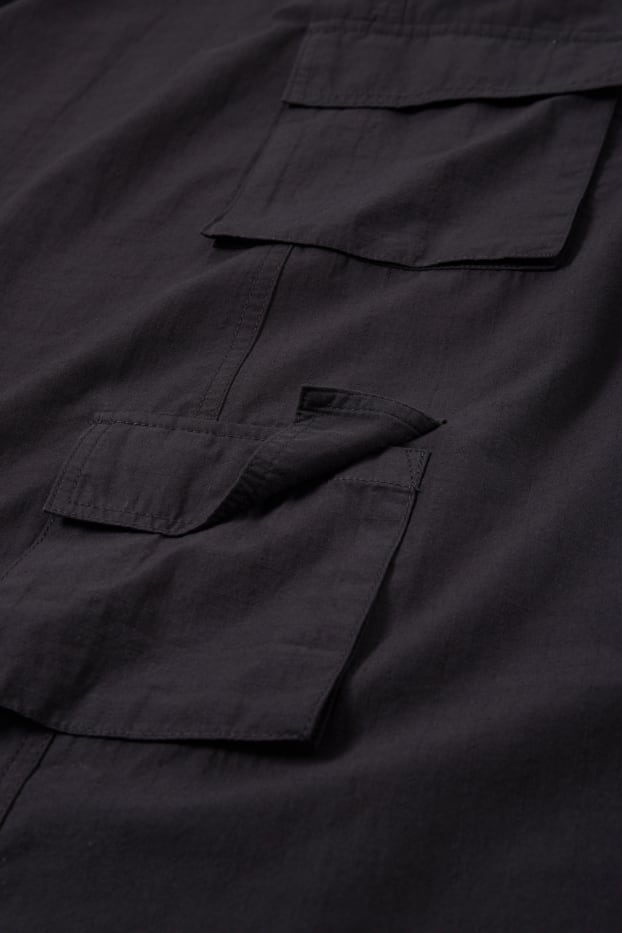Women - Cargo skirt - black