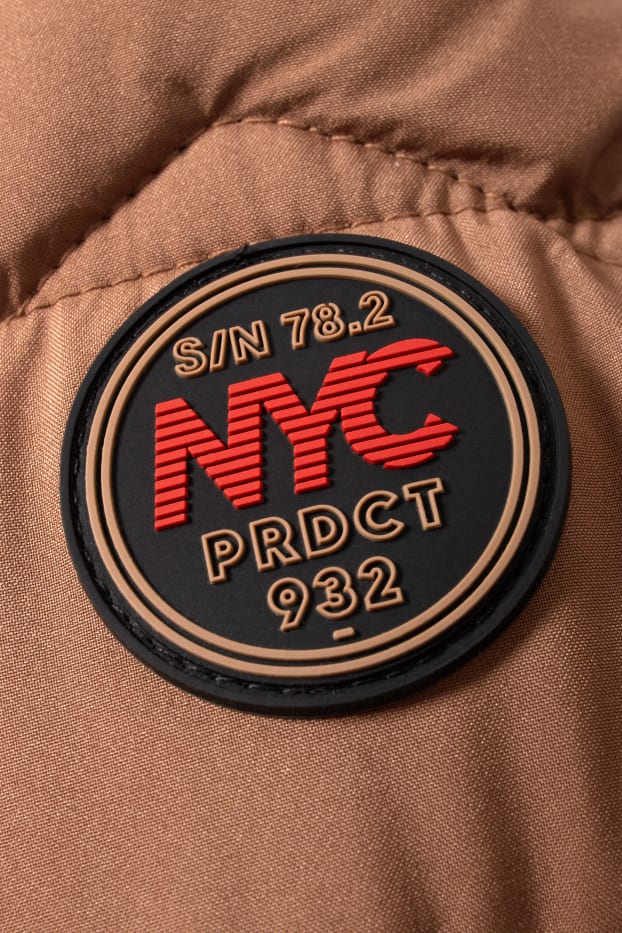 Kinderen: jongens - Gewatteerde jas met capuchon - bruin