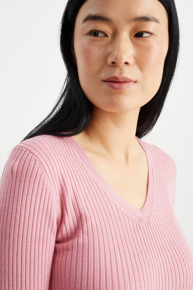 Femmes - Pullover basique à col V - matière côtelée - rose