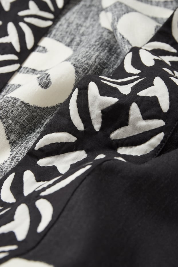 Women - Rangsutra x C&A - kimono - linen blend - patterned - black