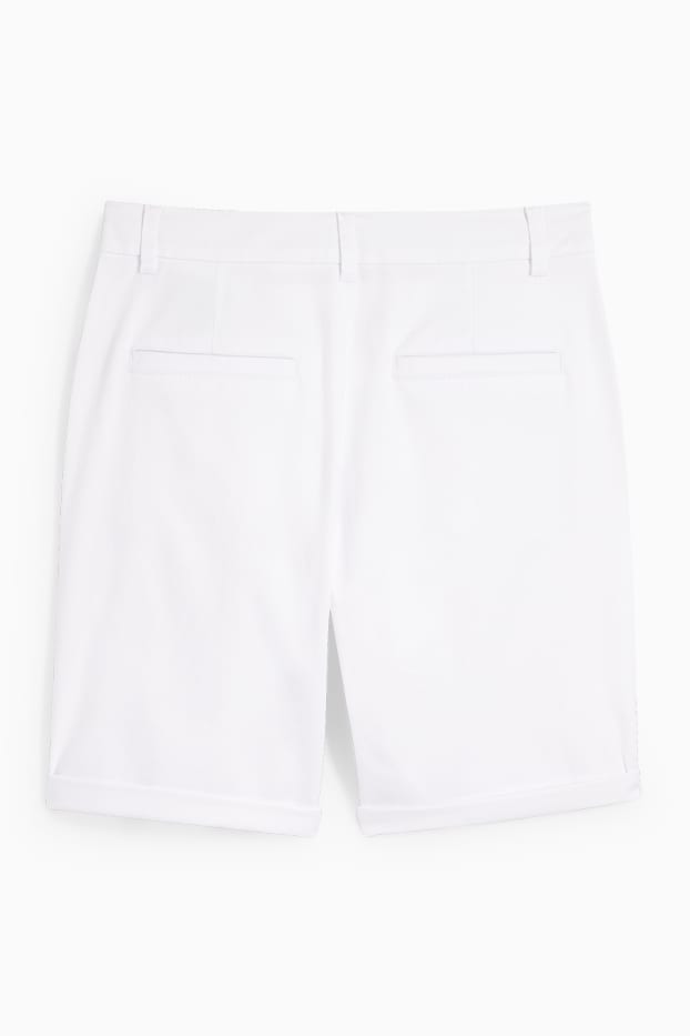 Women - Basic Bermuda shorts - mid-rise waist - white