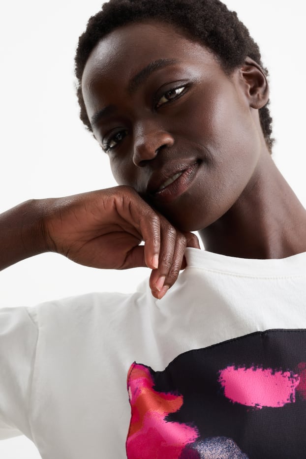 Women - T-shirt - cremewhite