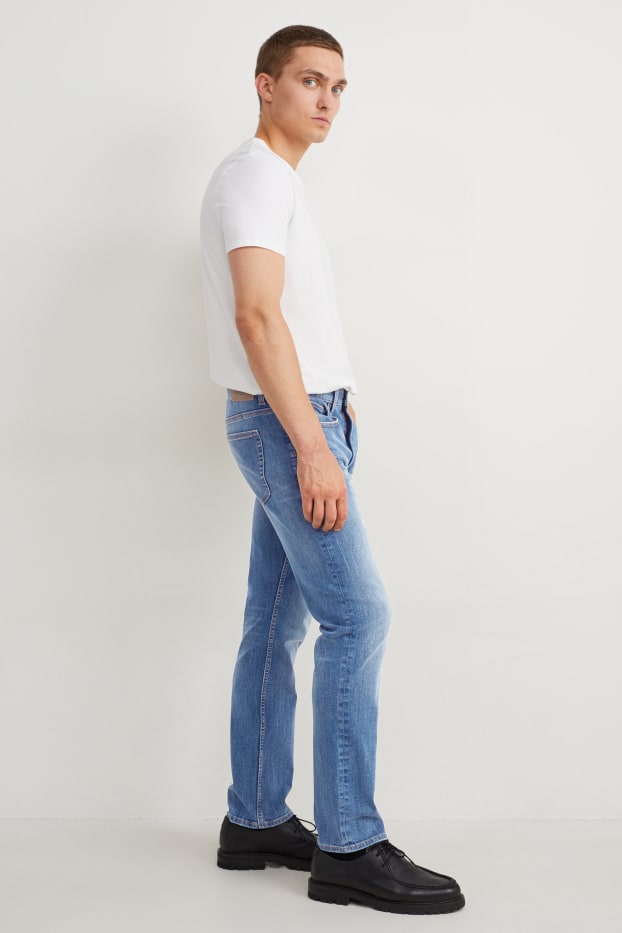 Men - Tapered jeans - blue denim