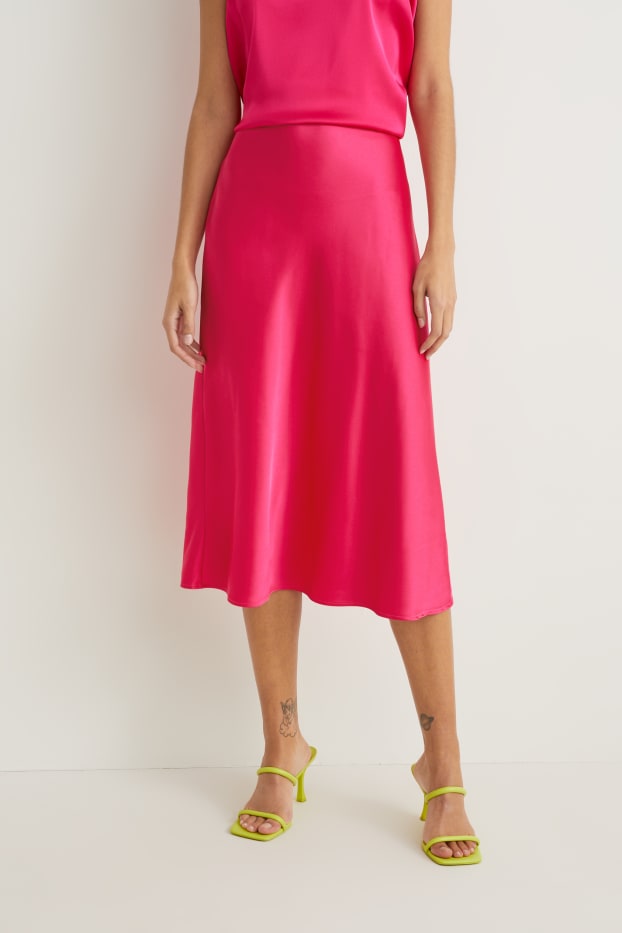 Women - Satin skirt - pink