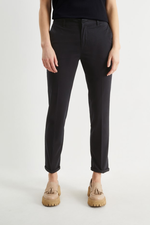 Damen - Chino - Mid Waist - Tapered Fit - schwarz