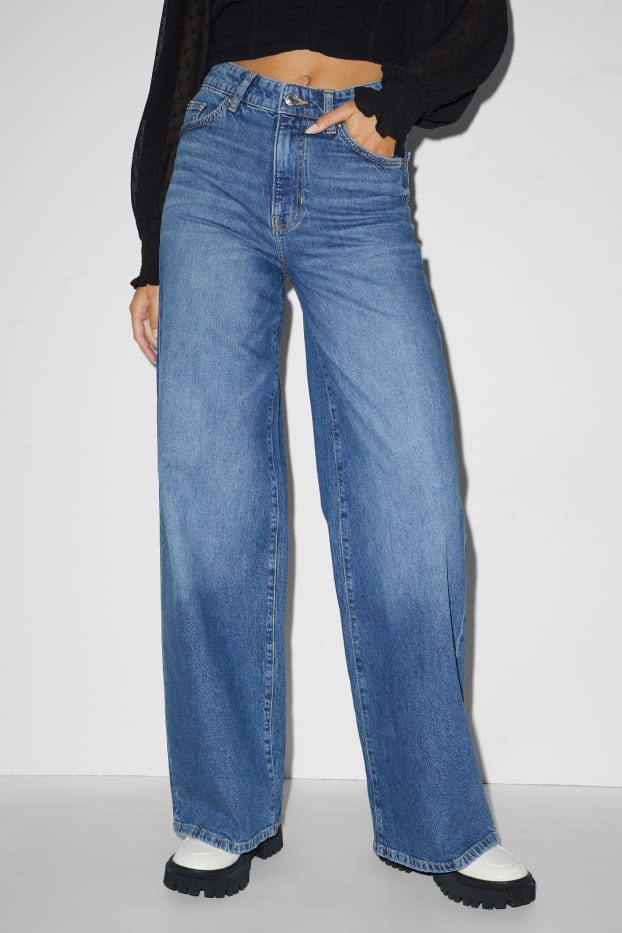 Women - CLOCKHOUSE - wide leg jeans - high waist - blue denim