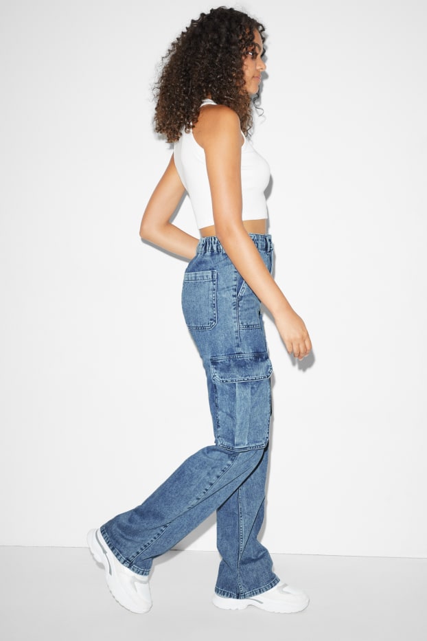 Women - Straight cargo jeans - high waist - blue denim