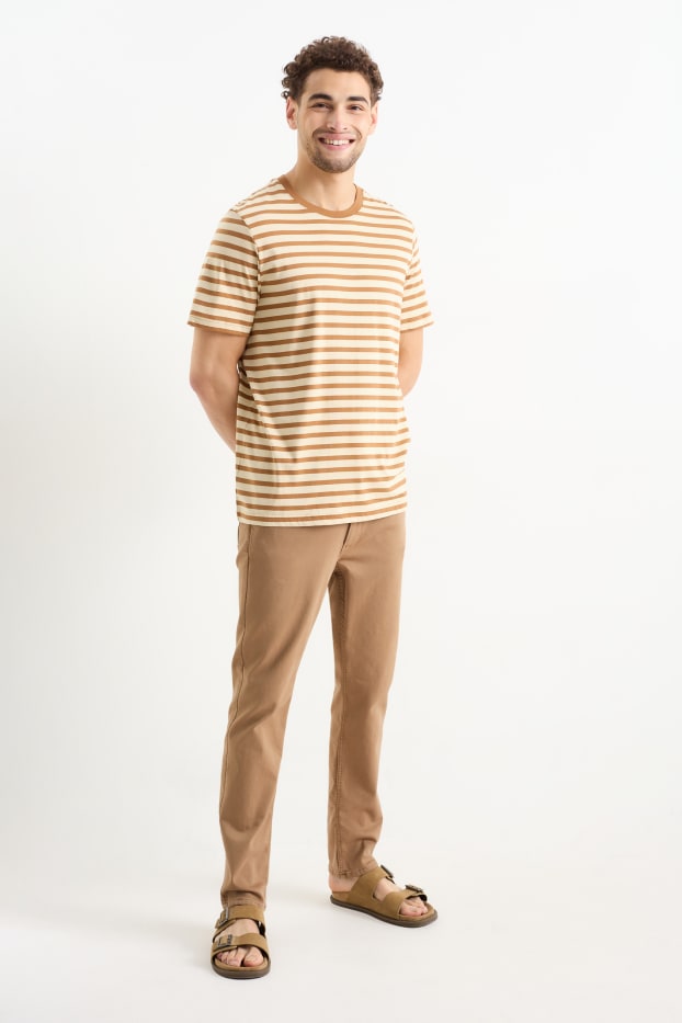 Uomo - Pantaloni - slim fit - Flex - LYCRA® - marrone chiaro
