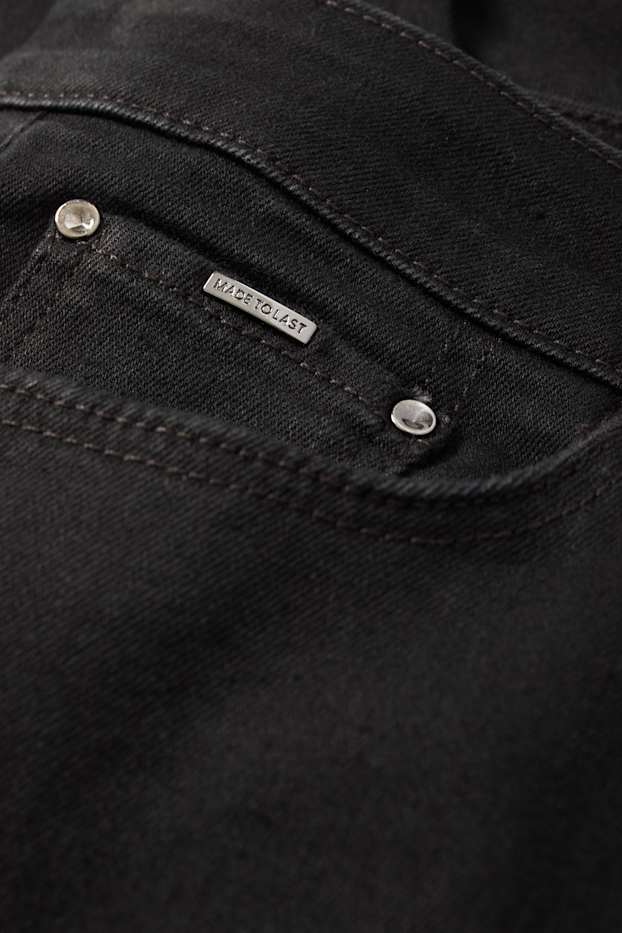 Femmes - Straight jean - mid waist - LYCRA® - noir