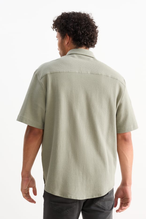 Uomo - Camicia - relaxed fit - collo all'italiana - tessuto tramato - verde