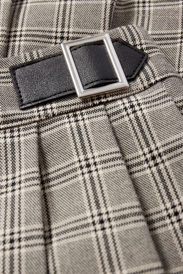 Enfants filles - Ensemble - jupe et chaussettes hauteur genou - 2 pièces - gris