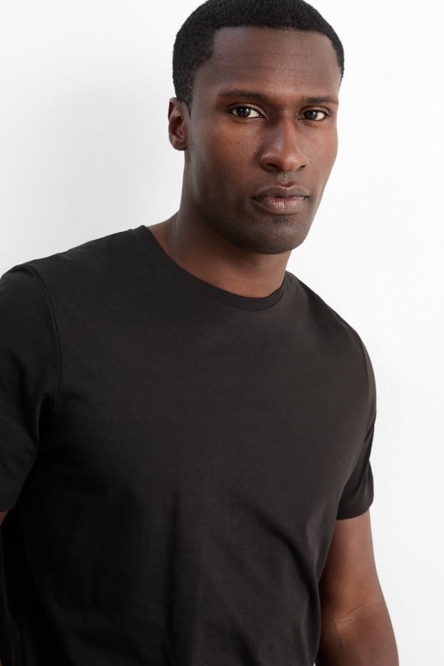 Men - T-shirt - regular fit  - black