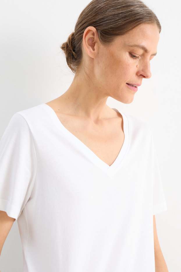Damen - T-Shirt mit V-Ausschnitt - Regular Fit - weiß