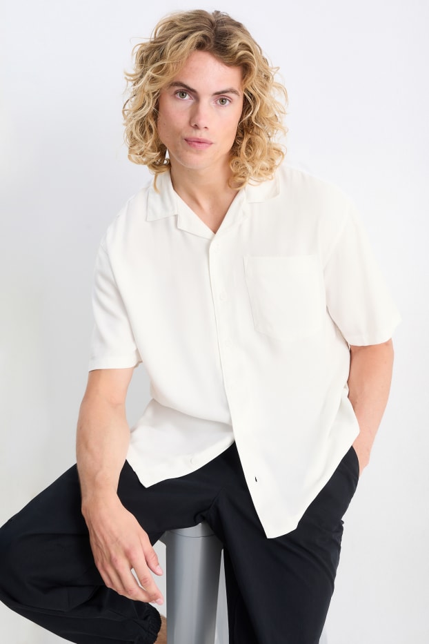 Heren - Overhemd - relaxed fit - reverskraag - crème wit
