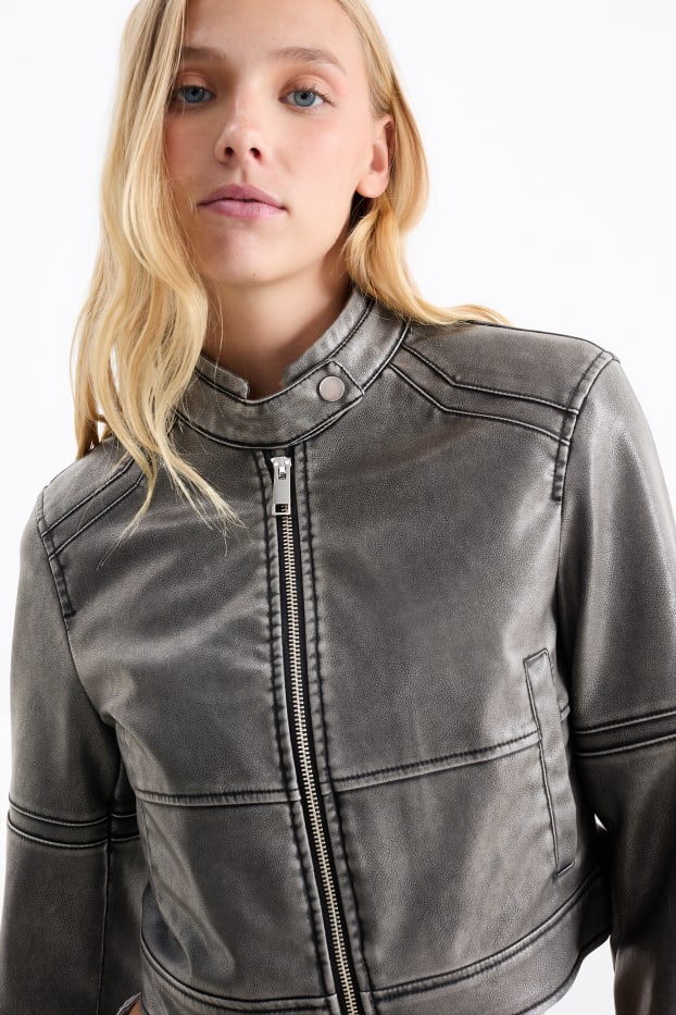 Dona - Caçadora biker crop - pell sintètica - gris fosc
