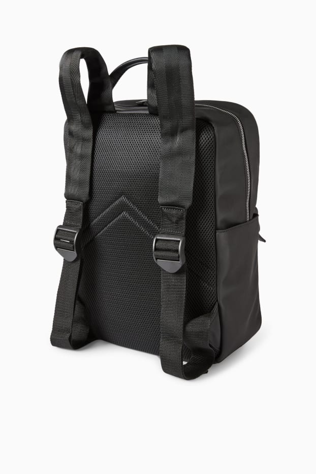 Men - Backpack - black