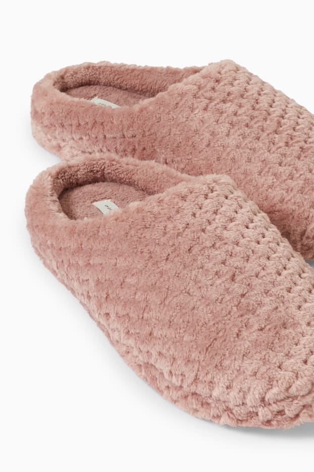 Femmes - Chaussons - rose