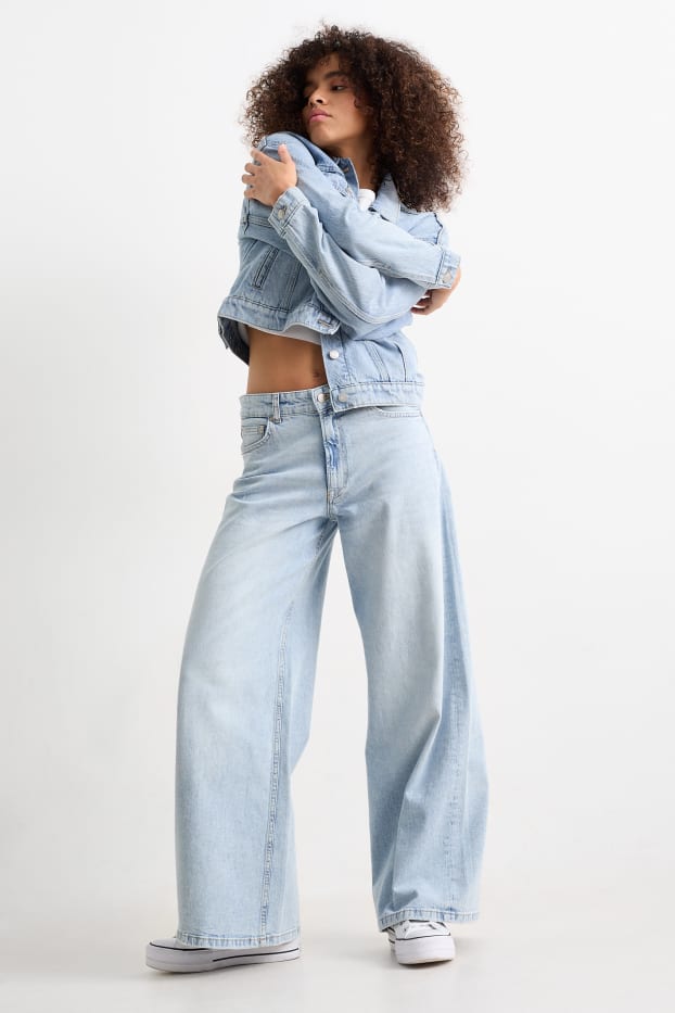 Damen - Wide Leg Jeans - Low Waist - helljeansblau