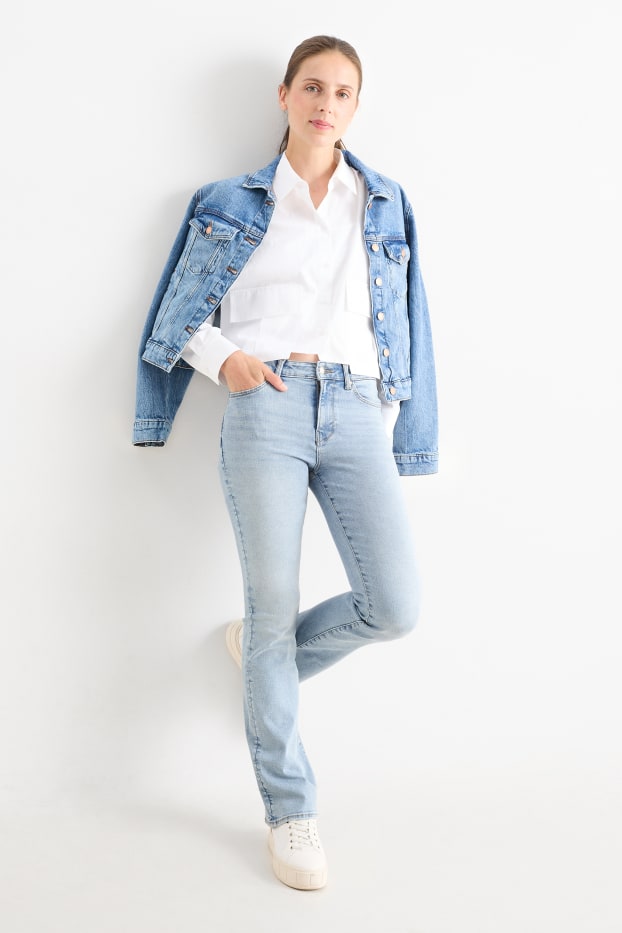 Femmes - Jean bootcut - mid waist - jean galbant - LYCRA® - jean bleu clair