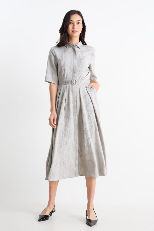 Femmes - Robe-chemisier à ceinture - à rayures - gris