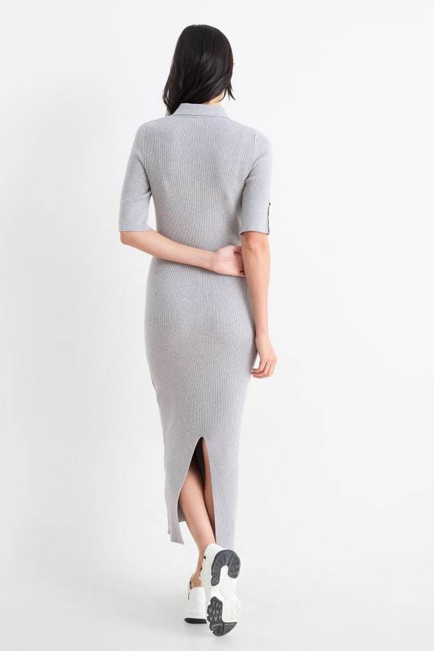 Femmes - Robe-polo de maille - gris